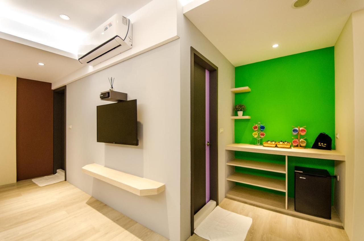 安尼赫時尚旅店 Anich Fashion Inn I 墾丁大街 I 親子遊戲區 I 停車位 Exteriör bild