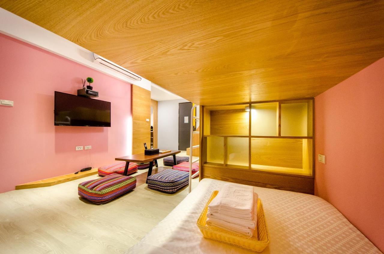 安尼赫時尚旅店 Anich Fashion Inn I 墾丁大街 I 親子遊戲區 I 停車位 Exteriör bild