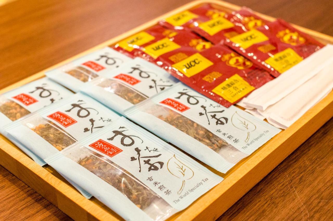 安尼赫時尚旅店 Anich Fashion Inn I 墾丁大街 I 親子遊戲區 I 停車位 Exteriör bild