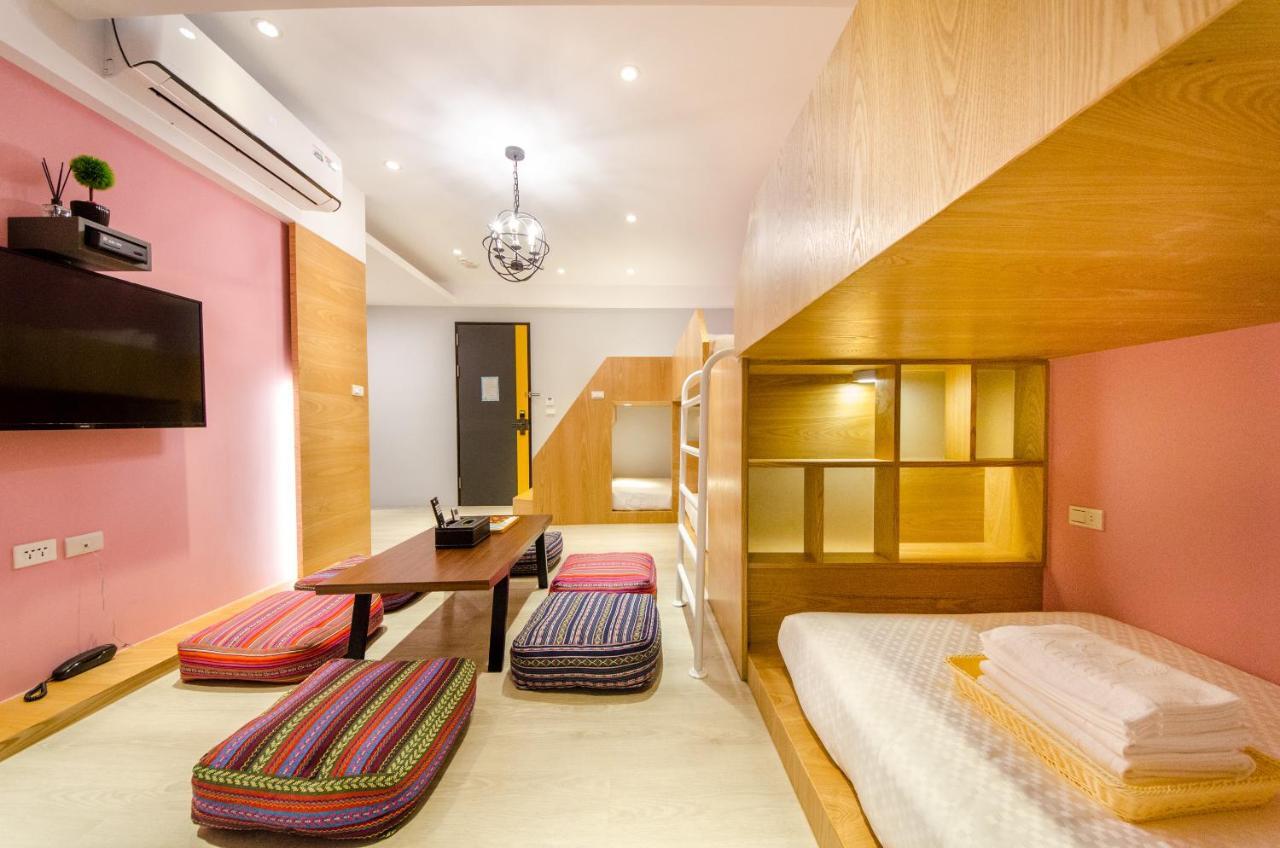 安尼赫時尚旅店 Anich Fashion Inn I 墾丁大街 I 親子遊戲區 I 停車位 Exteriör bild