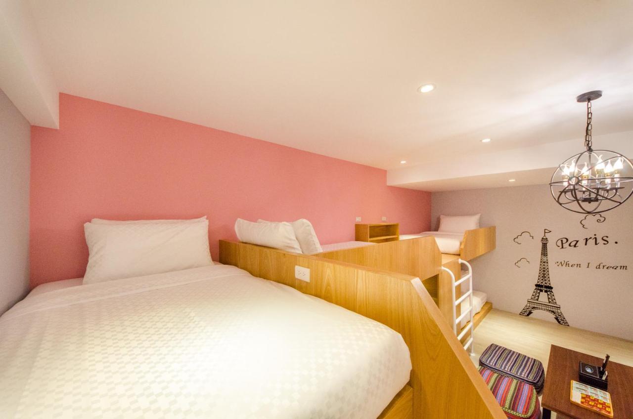 安尼赫時尚旅店 Anich Fashion Inn I 墾丁大街 I 親子遊戲區 I 停車位 Exteriör bild