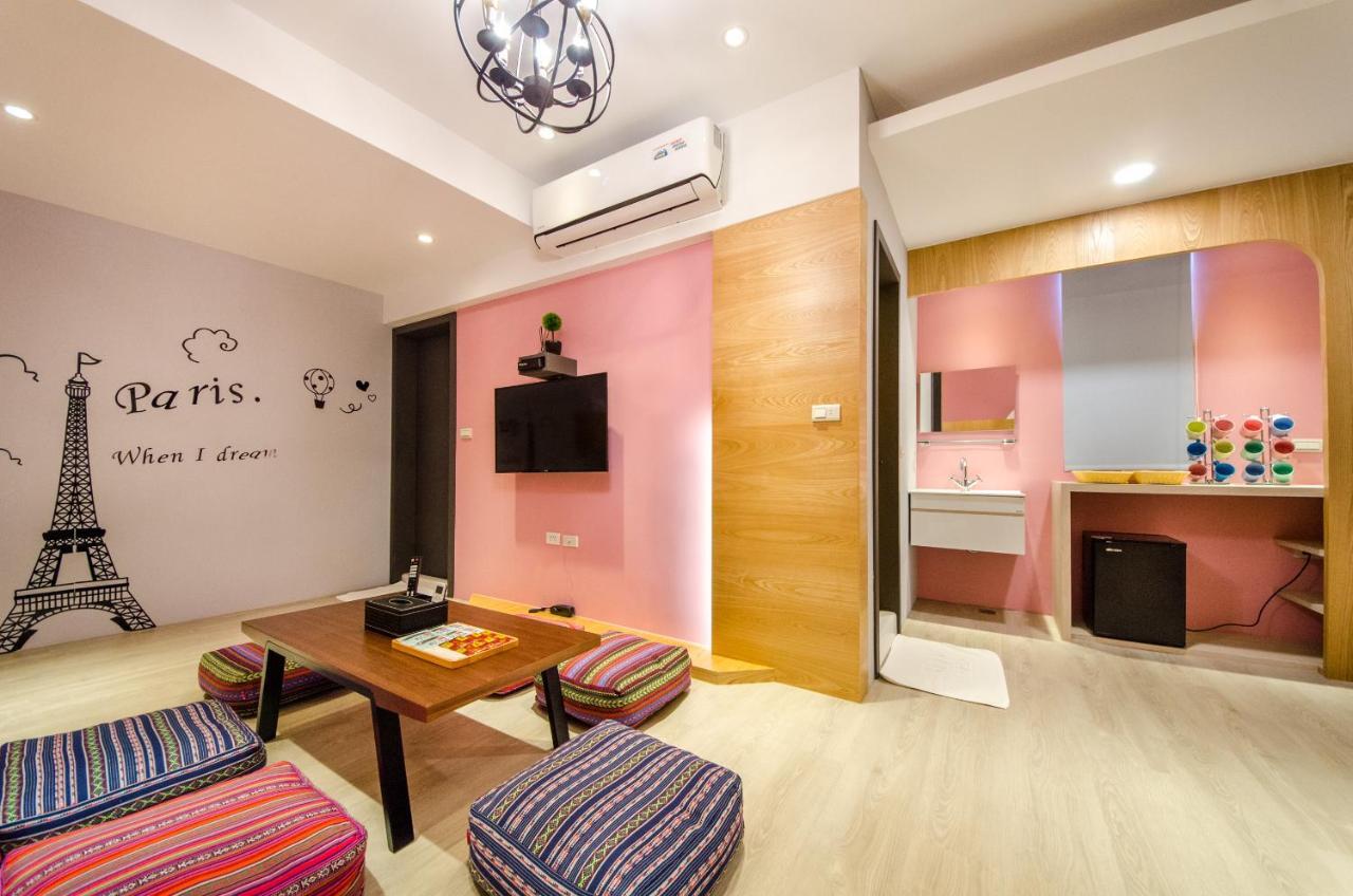 安尼赫時尚旅店 Anich Fashion Inn I 墾丁大街 I 親子遊戲區 I 停車位 Exteriör bild
